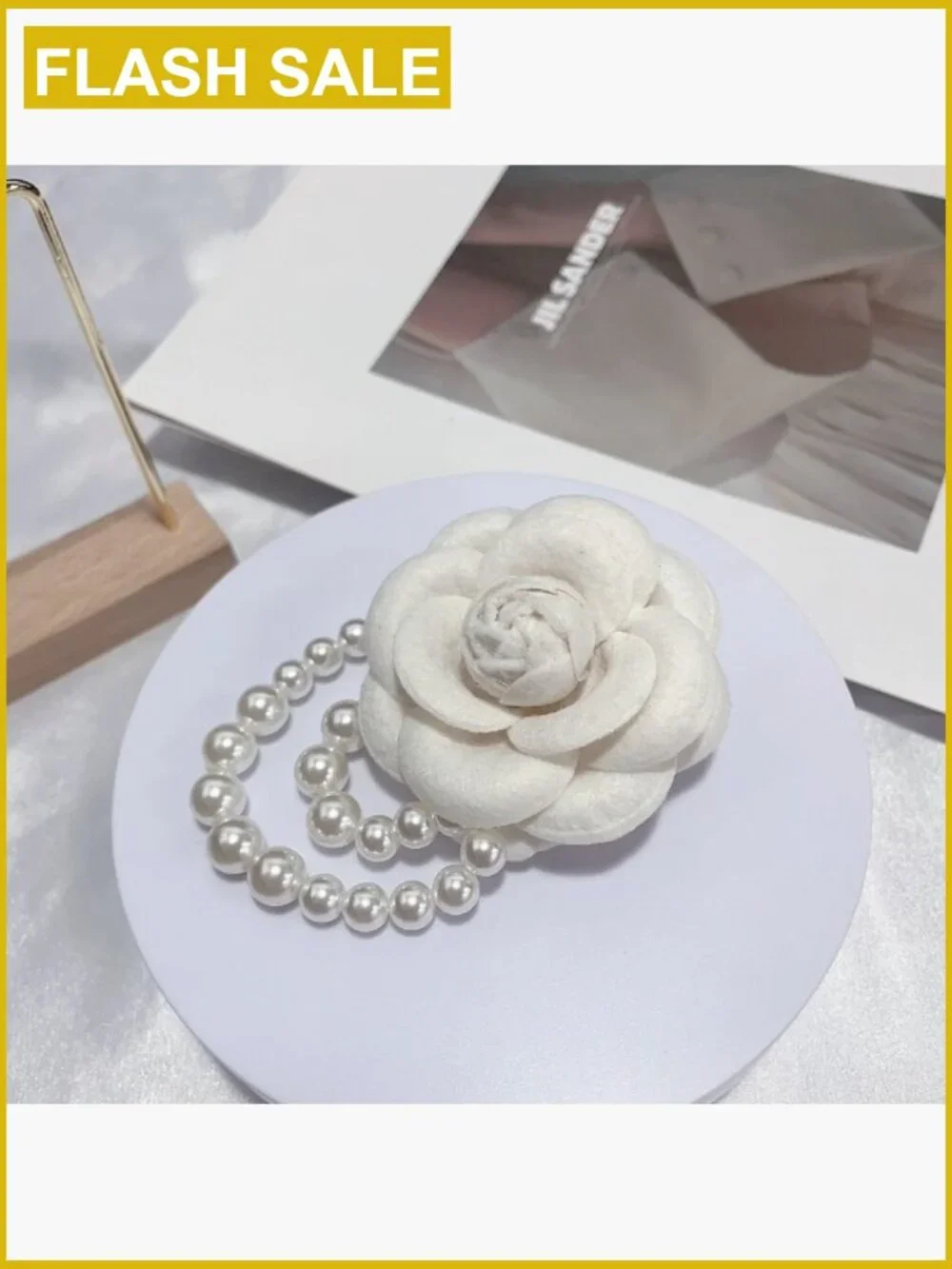 Camellia Flower Brooch with Pearl Tassel Elegant Lapel Pin for Jackets Scarves